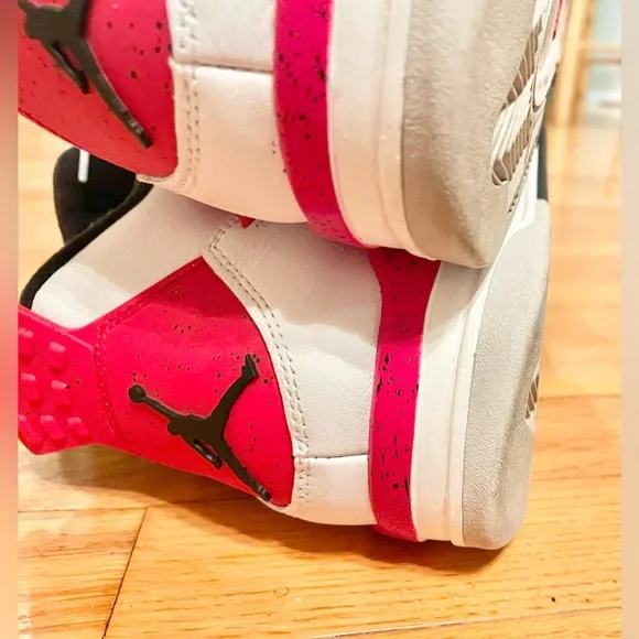 Air Jordan 4 Retro Red Cement DH6927-161 Size 12 Men’s - EUC Nike Air Jordan 4 Retro Red Cement DH6927-161 Men main image 4